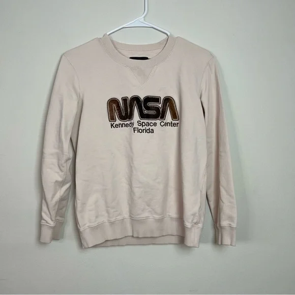 Coach Nasa Kennedy Space Center Pink Embroidered Crewneck Size S women - Picture 2 of 13